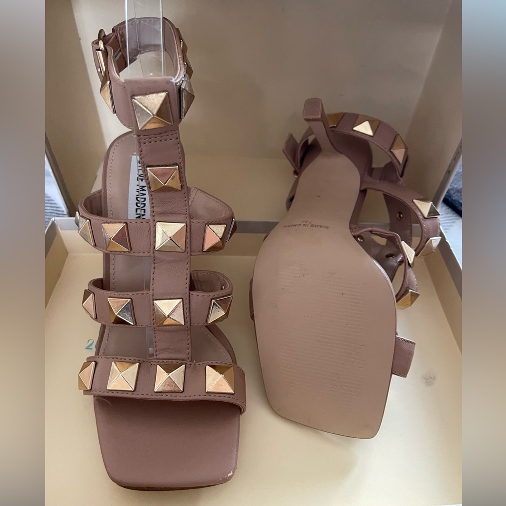 Steve Madden Capri Sandal